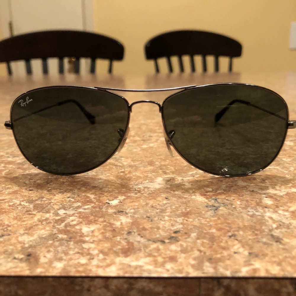 Ray-Ban Aviator sun glasses