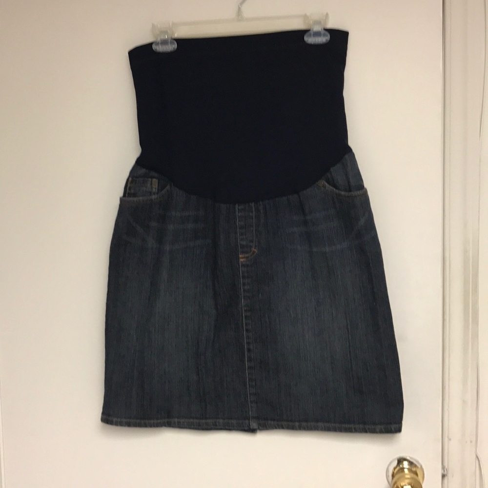 Maternity denim skirt