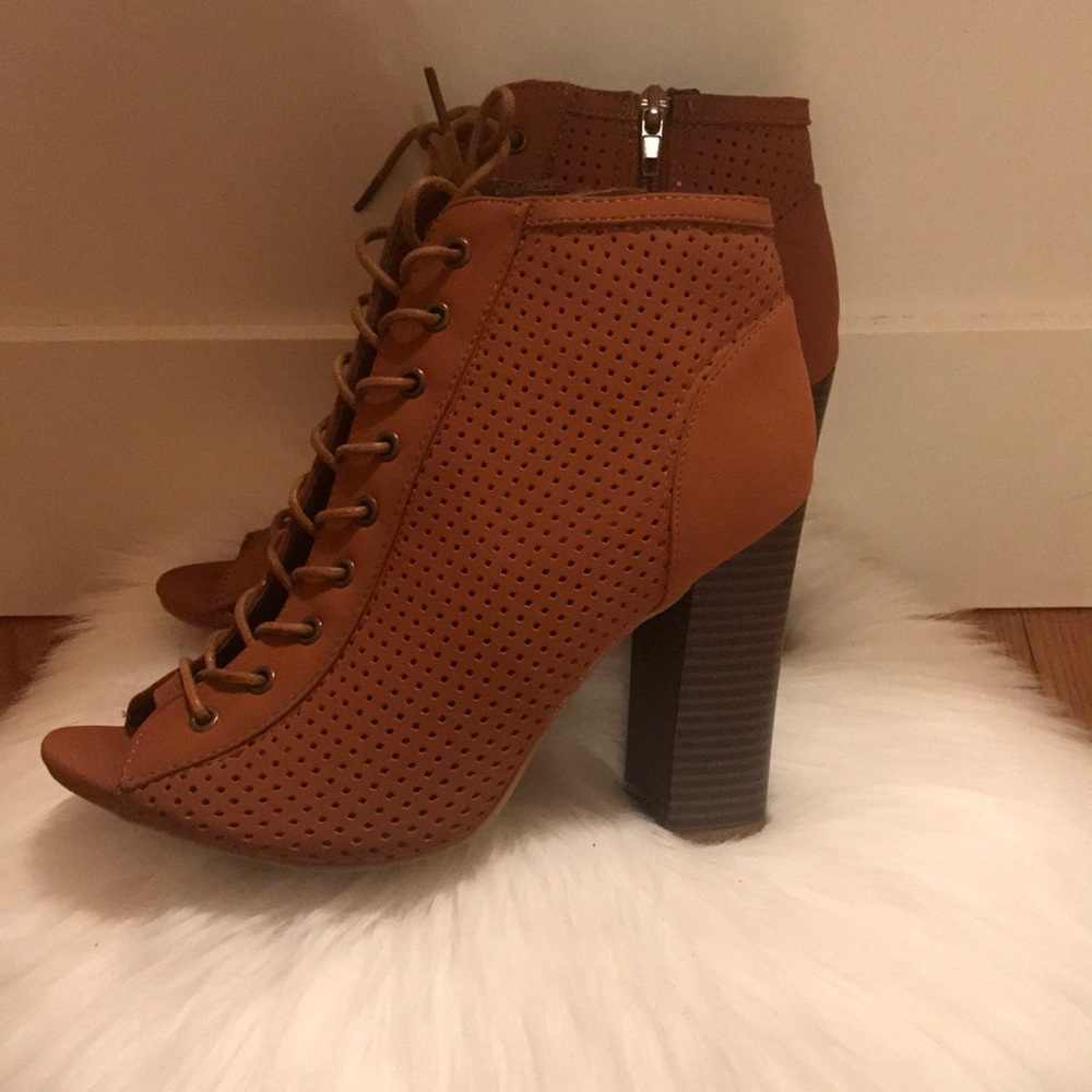 Light brown booties!