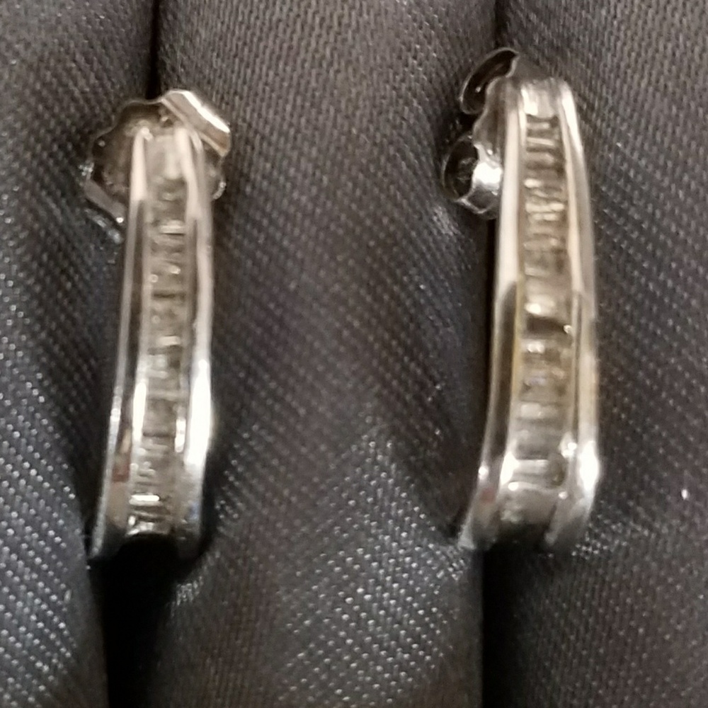 14k  Earrings Diamond Baguette