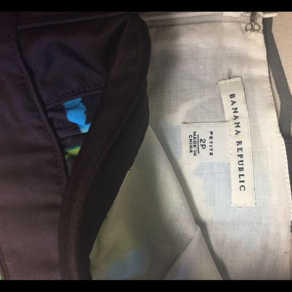 Dress - Picture 2 of 3