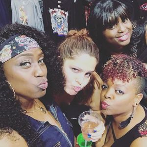 Meet your Posher, Ani