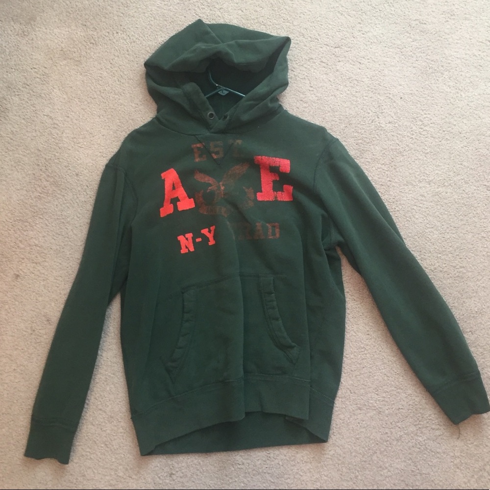 American Eagle sweatshirt