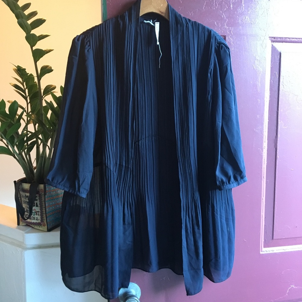 Willow & Clay sheer fanned cardigan