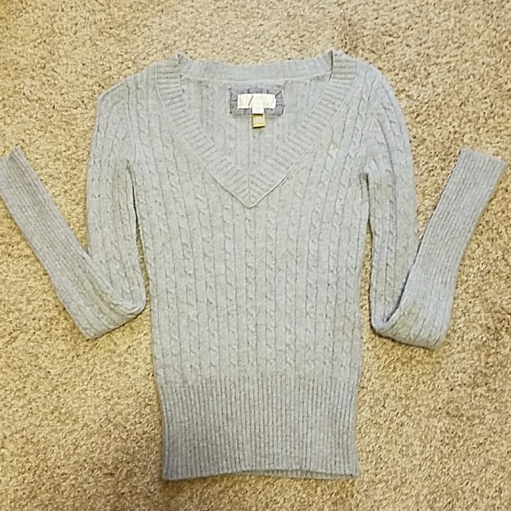 Gray sweater