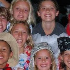 Meet your Posher, Elle