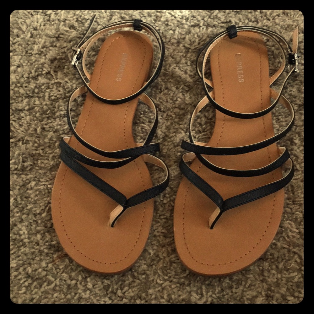 Strappy Express sandals