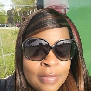 Meet your Posher, Sylvia