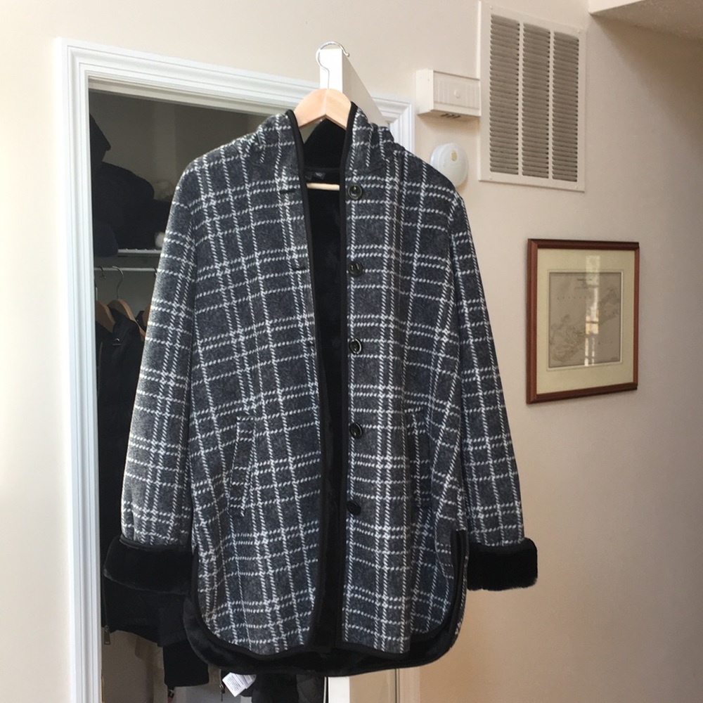 NWOT Ike Behar fleece lined coat