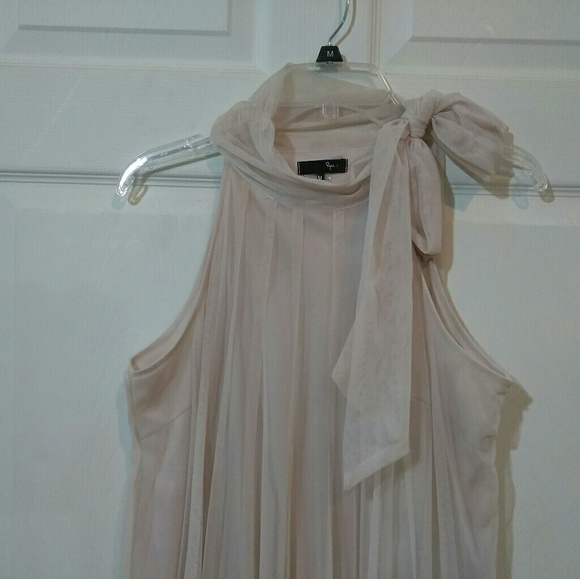 Classy Vintage All Neutral Dress from Mod Cloth - Picture 2 of 8