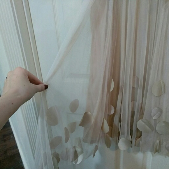 Classy Vintage All Neutral Dress from Mod Cloth - Picture 3 of 8