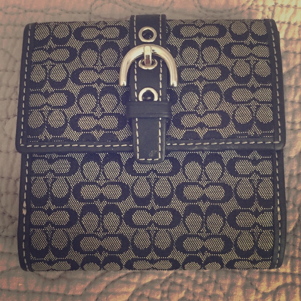 COACH small monogram wallet