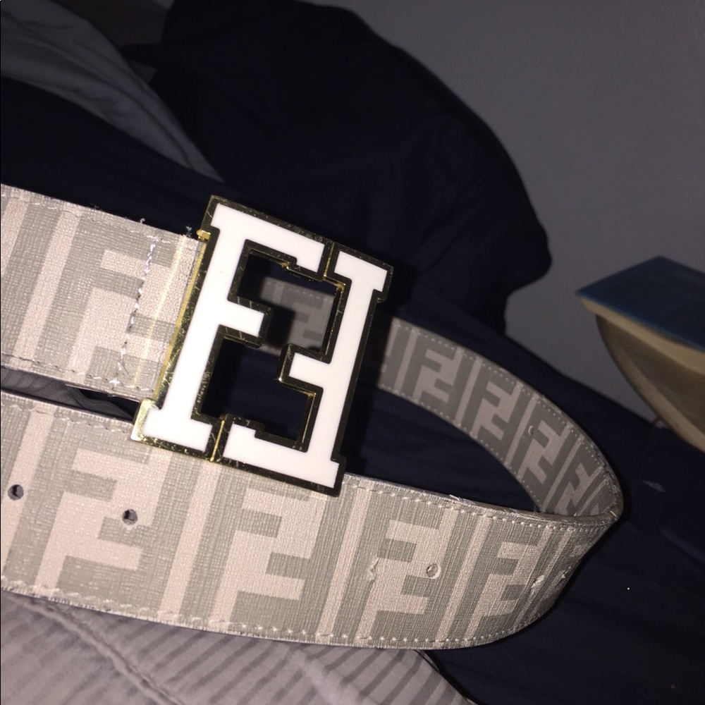 Authentic Fendi Belt 😍