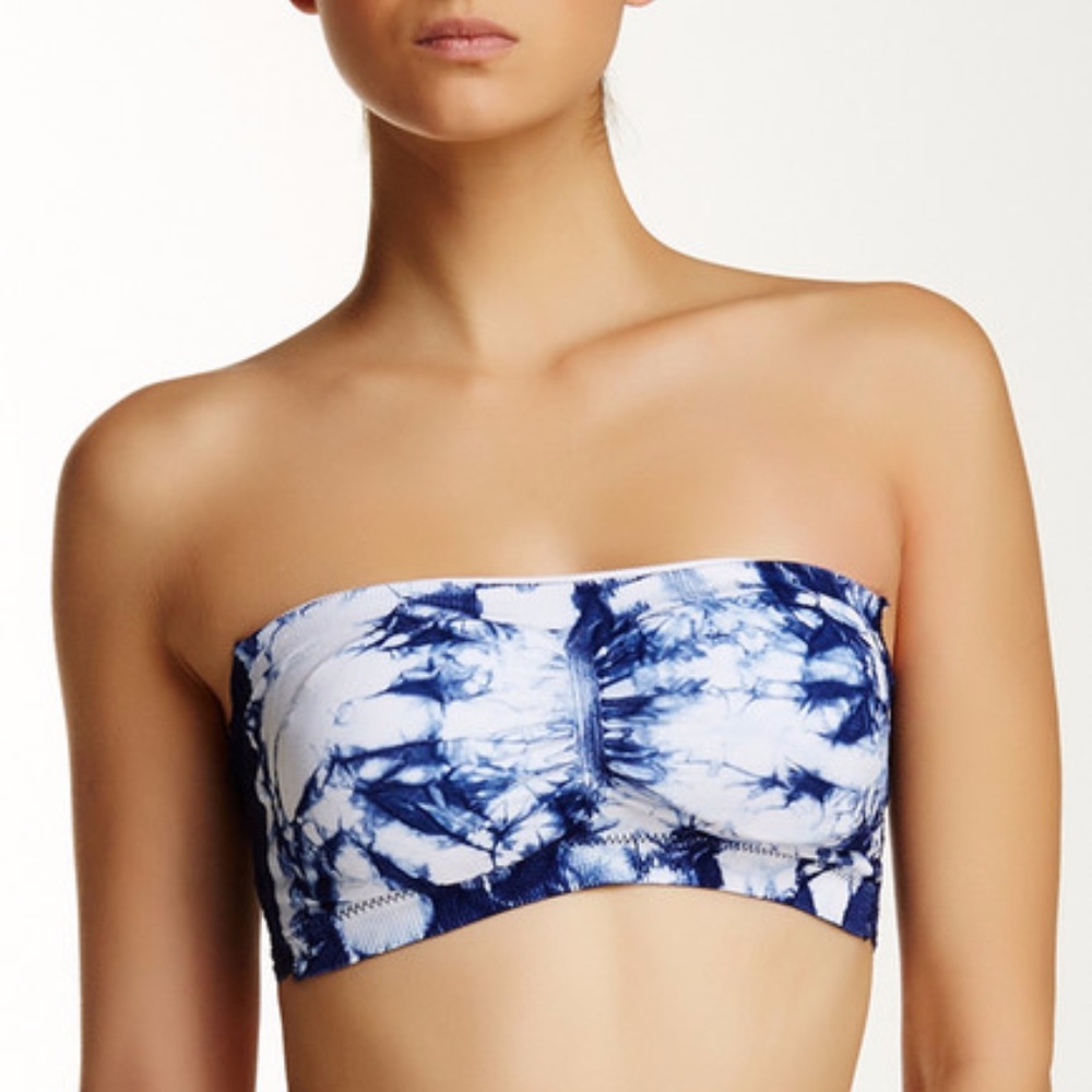 NWOT Seamless Tie Dye Lace Back Bandeau