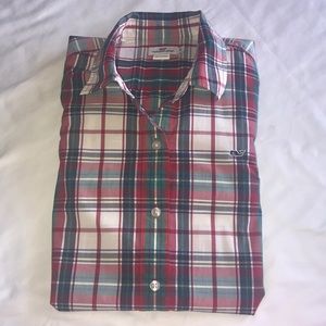 Vineyard Vines Women’s holiday button down