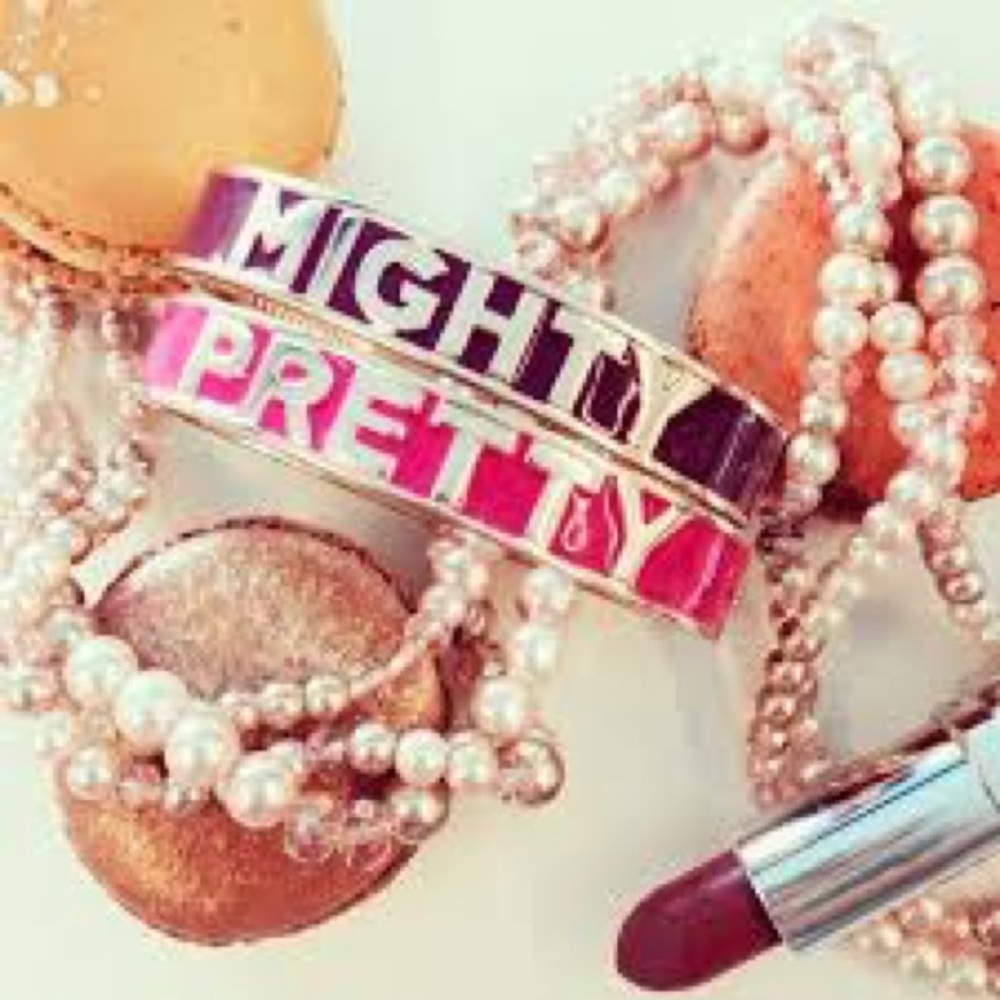 Adorable EMPOWERMENT  PRETTY/MIGHTY Bracelet