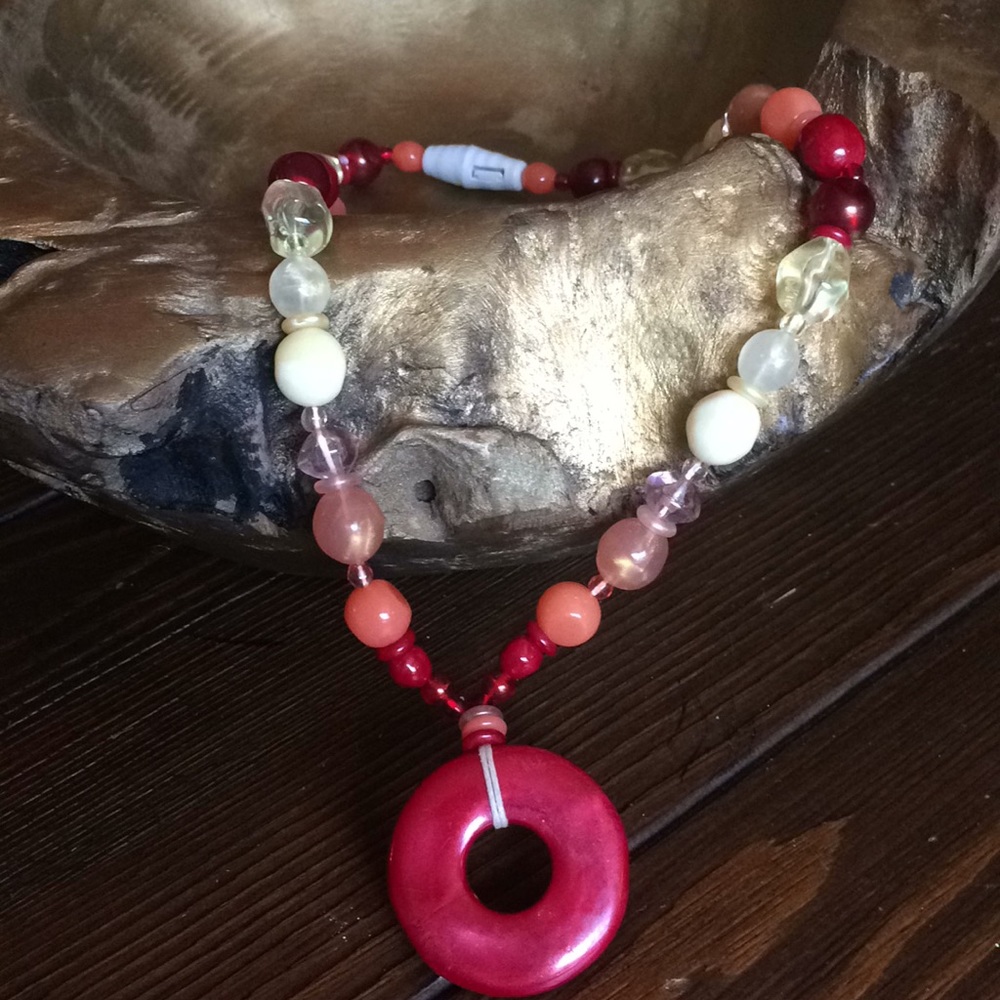 Red and Yellow nursing mommy necklace