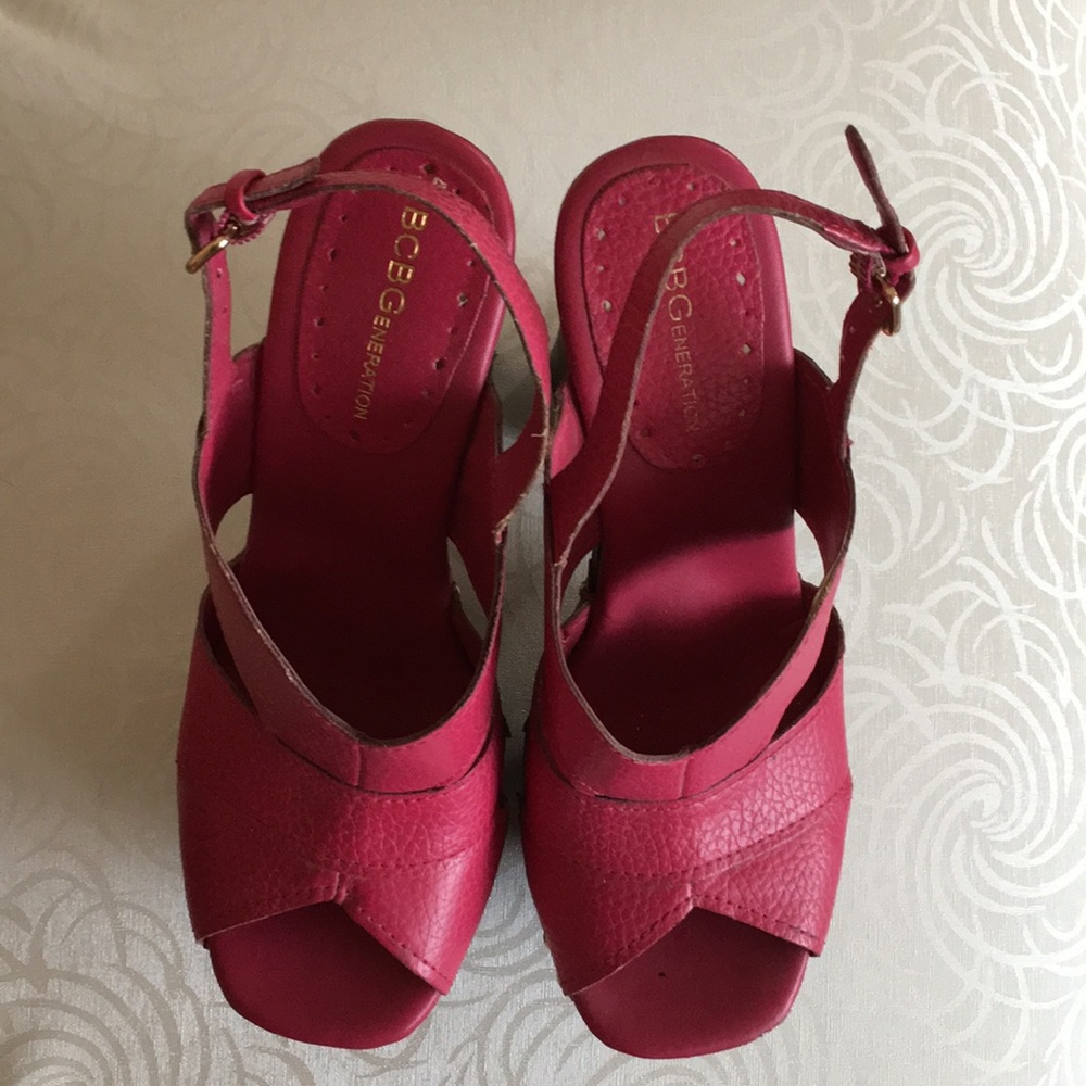 BCBG shoes