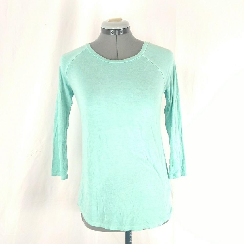 American Eagle Faded 3/4 Sleeve Size: XS