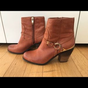 Vince camuto boots