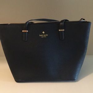 Kate Spade Purse!!