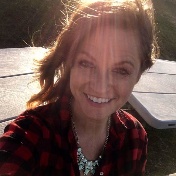 Meet your Posher, Erica - Picture 1 of 1