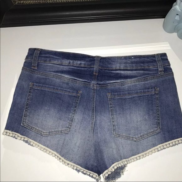 Altr’d state shorts - Picture 2 of 3