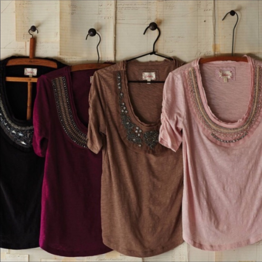 Nwot delletta Anthro beaded top