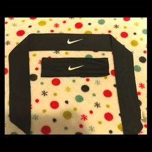 2  nike headbands