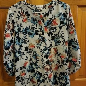 Van Heusen Top size small