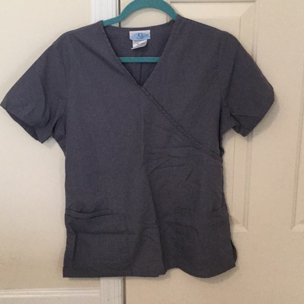 SB XS Condor Grey Scrub Top