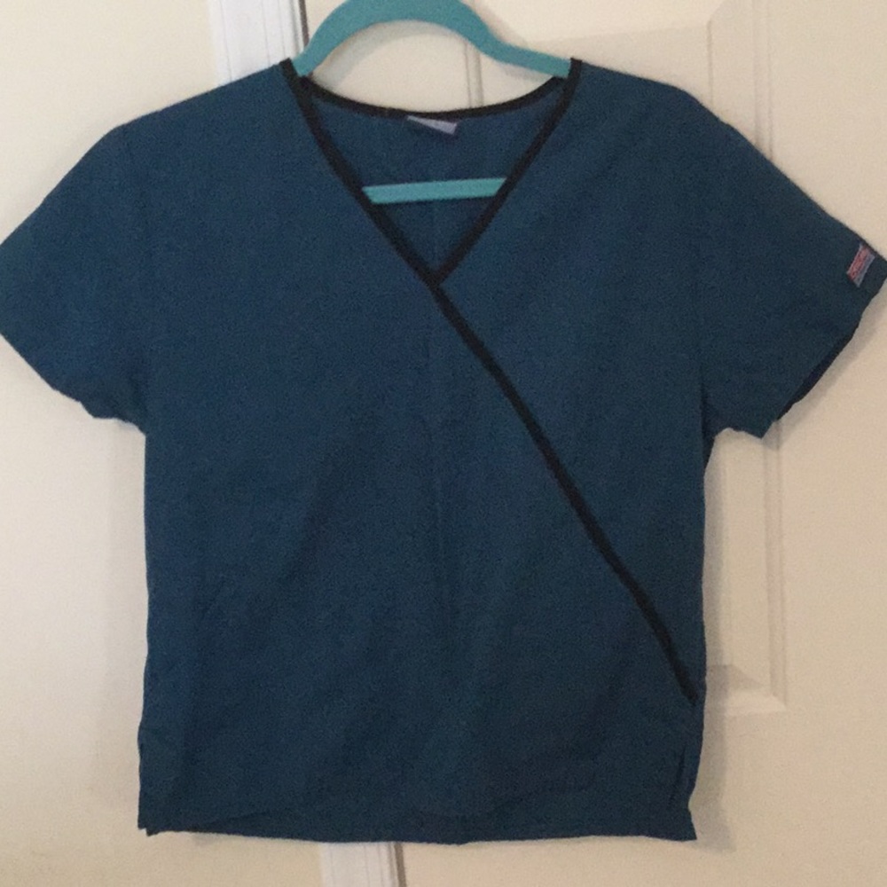 XS Caribbean blue Cherokee scrubs top