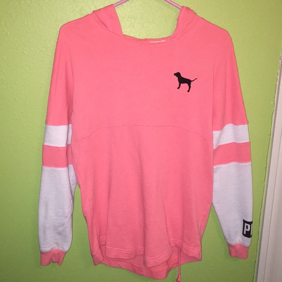 VS PINK pullover - Picture 1 of 3