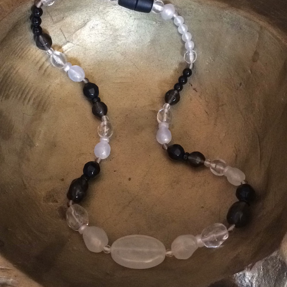 Black and white mommy necklace for nursing