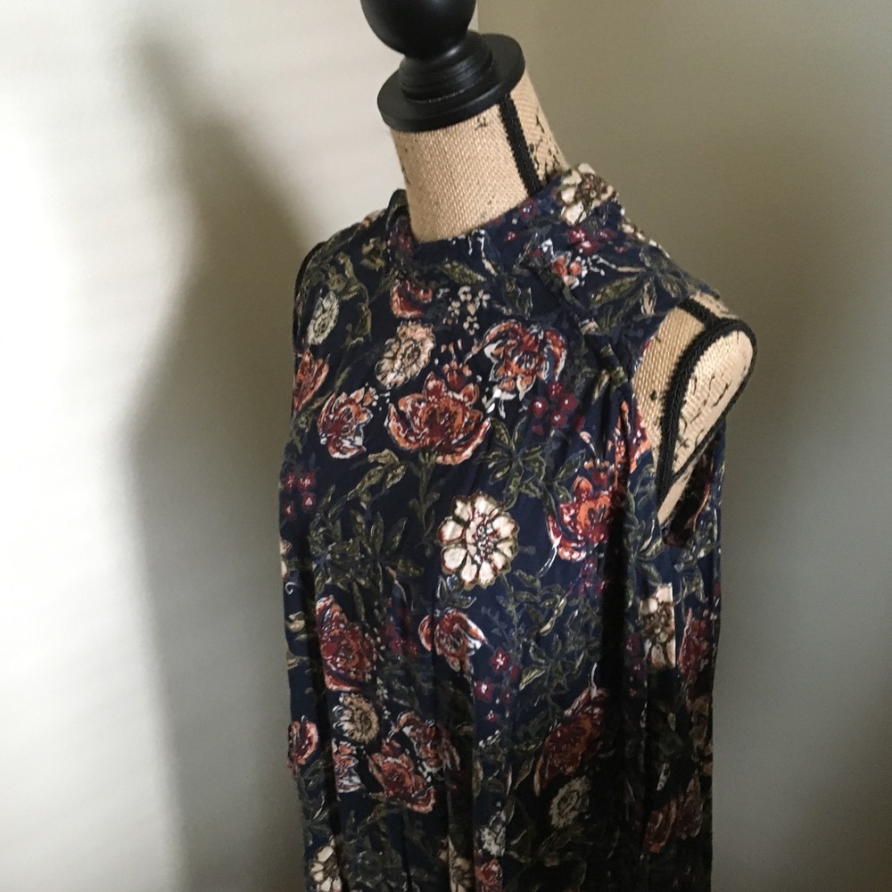 Dress🌹 - Picture 2 of 2