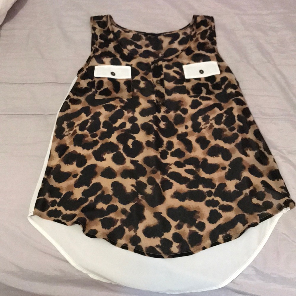 Leopard and white tank top