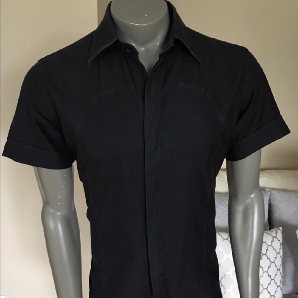 Dolce & Gabanna 17/43 short sleeve shirt.