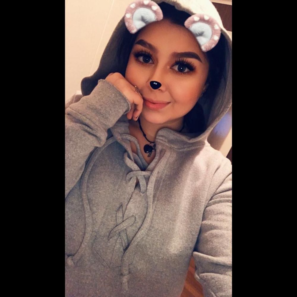 Meet your Posher, Stephany