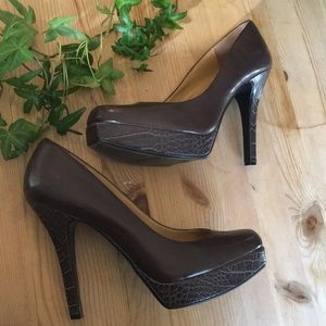 Nine West Heleneo Pumps in espresso size 9