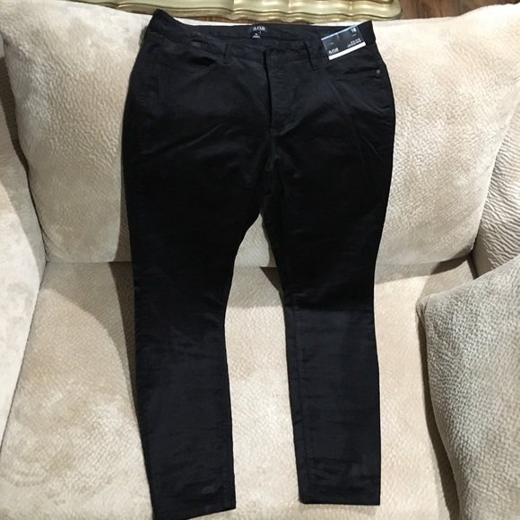 ANA New w/tag Black Shinny Leg Pant - Picture 1 of 4