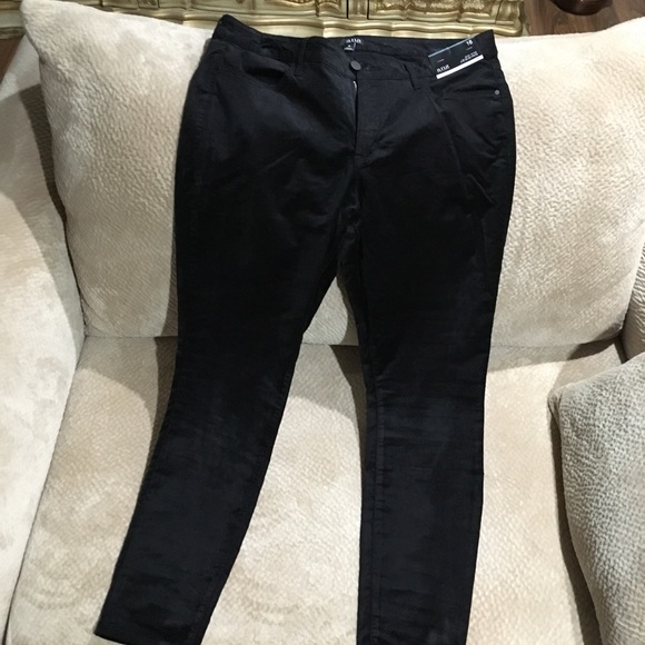 ANA New w/tag Black Shinny Leg Pant - Picture 4 of 4