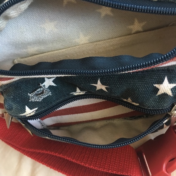 FANNYPACK! Distressed, USA Theme - Picture 4 of 5