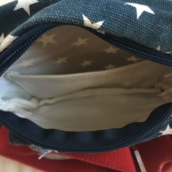 FANNYPACK! Distressed, USA Theme - Picture 5 of 5