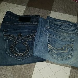 2 pairs of buckle jeans great condition