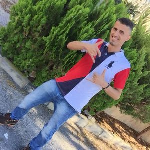 Meet your Posher, Sadeq