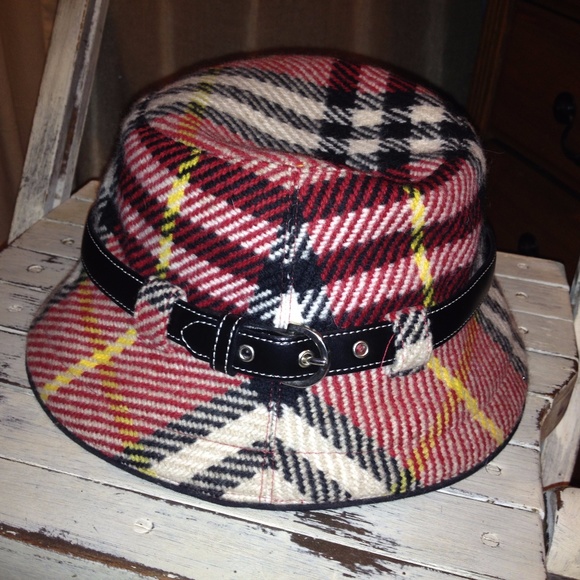 Sold. Burberry London 100% wool Nova Check HAT - Picture 4 of 5