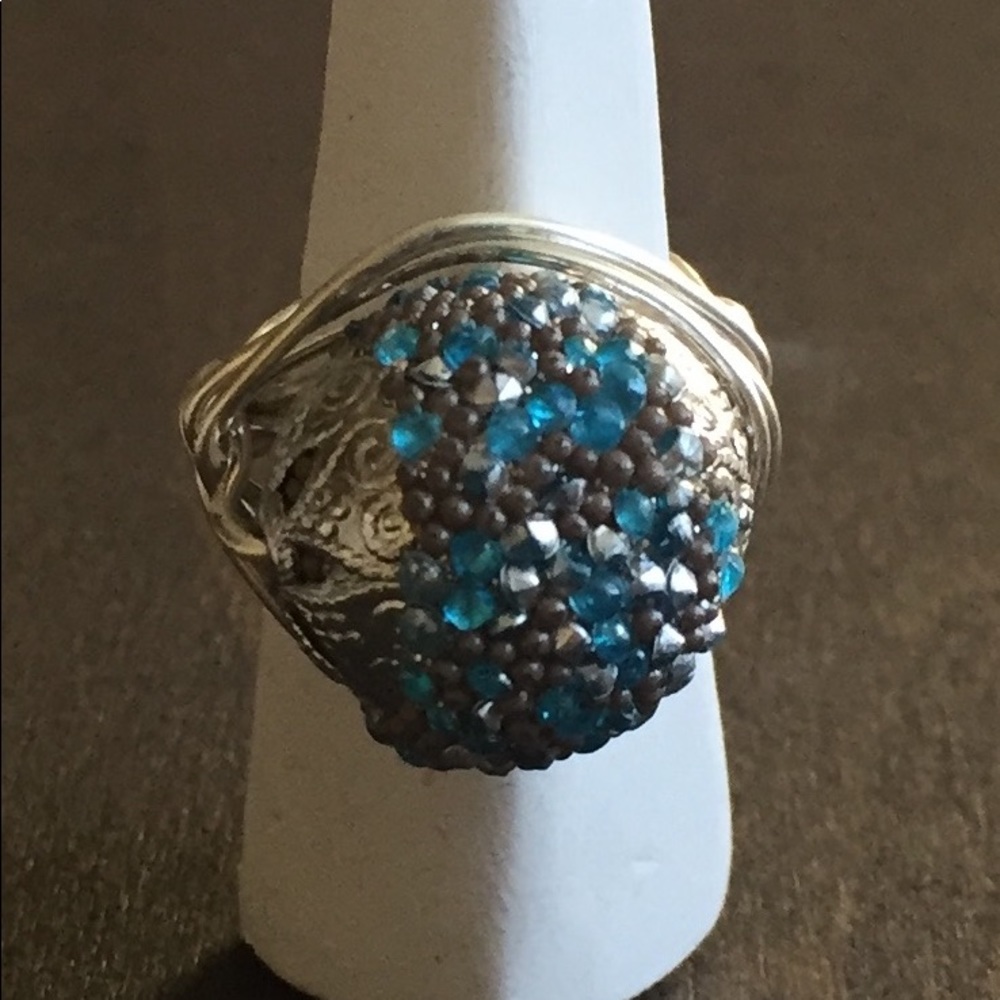 🎁SALE🎁LARGE BEADED WIRE STATEMENT RING💍