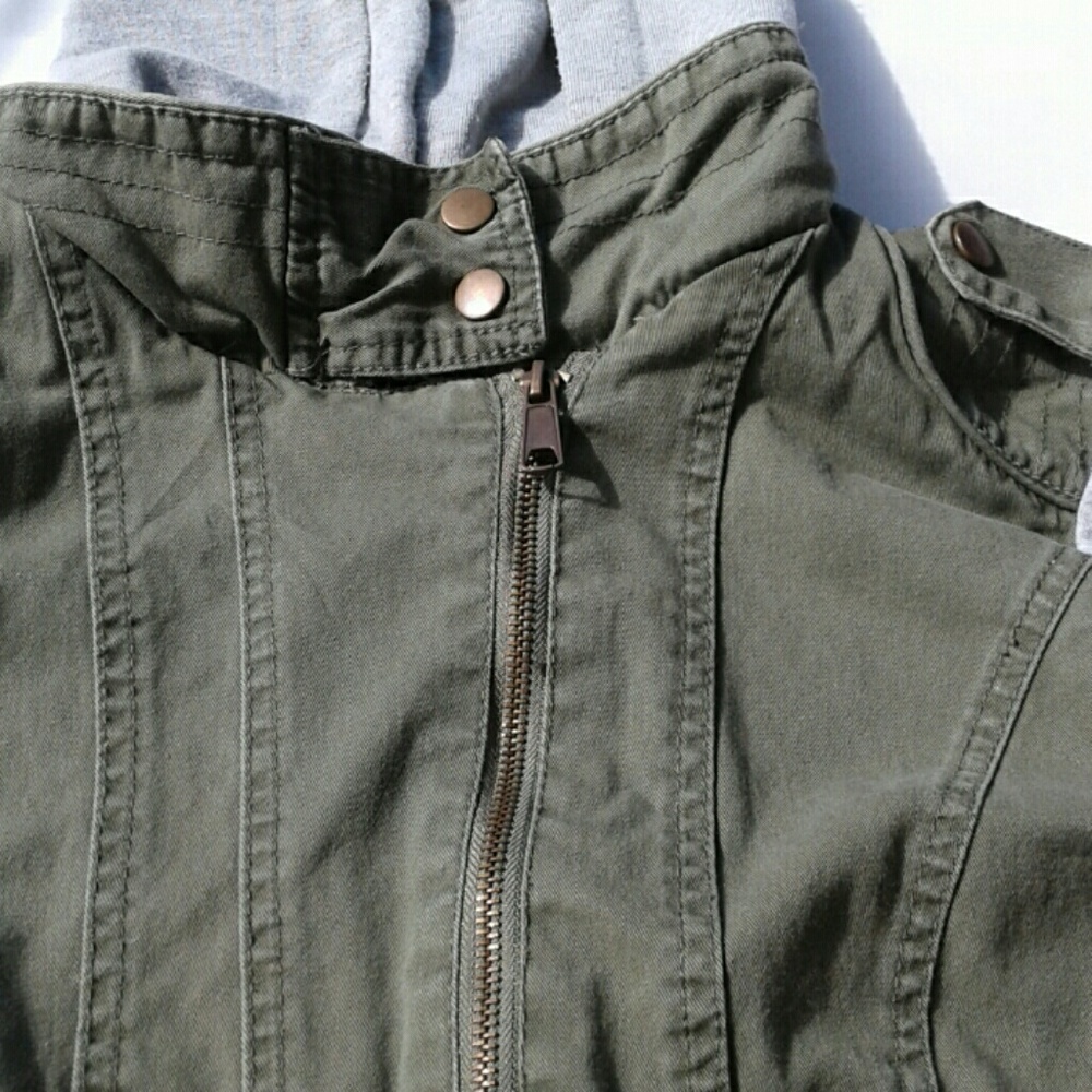 Jacket - Picture 3 of 5