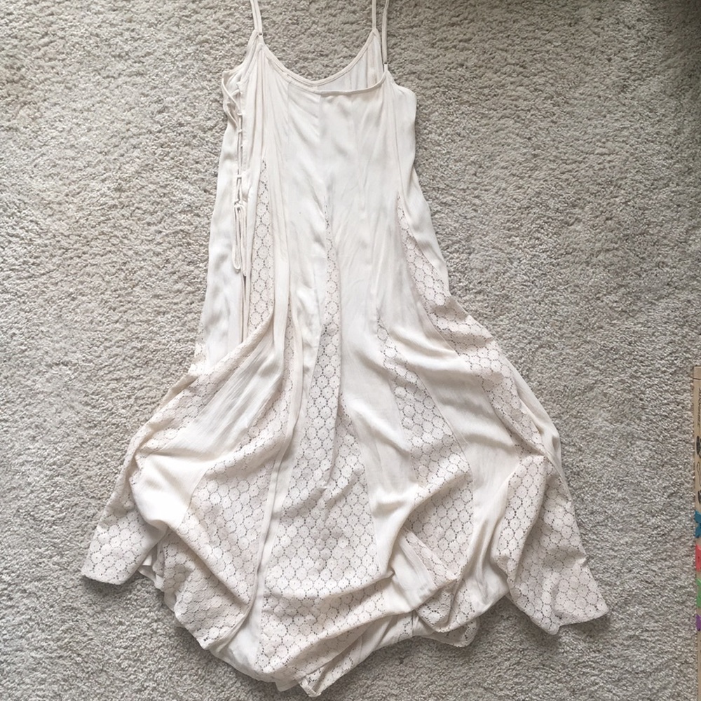 creamy lace midi dress