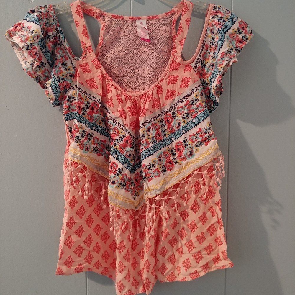 Tank tops with off the shoulder sleeves